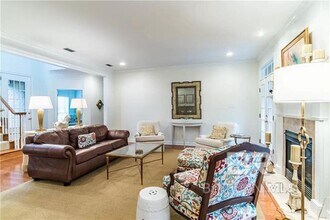 30587 Middle Creek Cir in Spanish Fort, AL - Foto de edificio - Building Photo