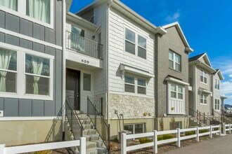 409 N 360 W in Vineyard, UT - Building Photo - Building Photo