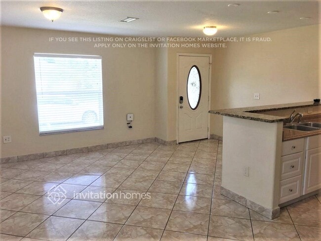 2824 31st Ave E in Bradenton, FL - Building Photo - Building Photo