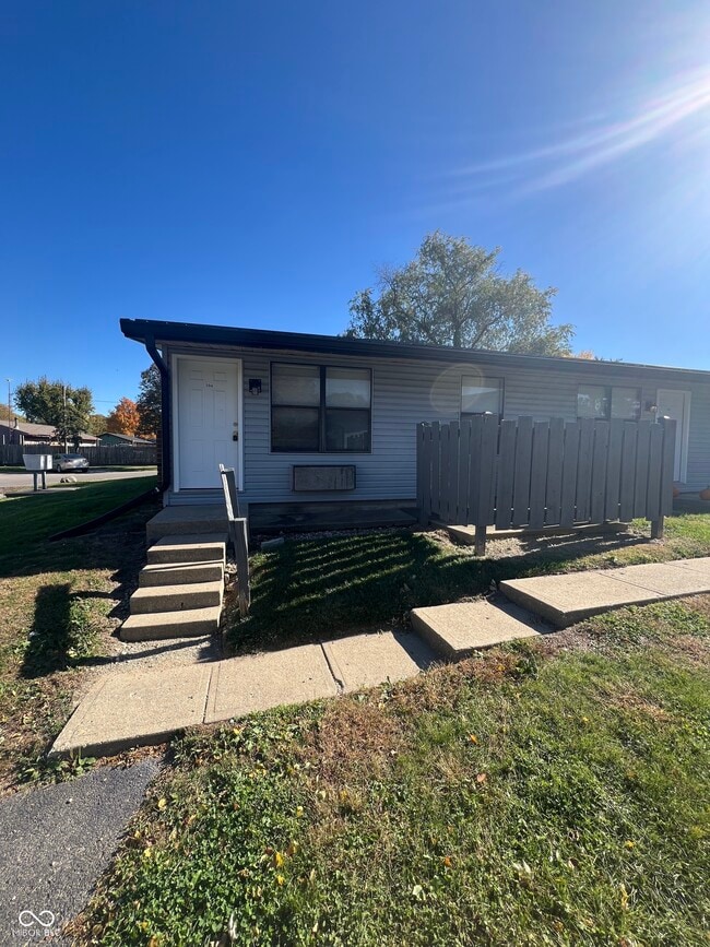 property at 2000 Indianapolis Rd