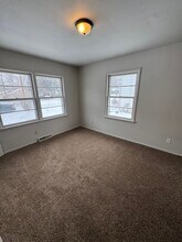 2412 Juliette Ave in Fort Wayne, IN - Building Photo - Building Photo