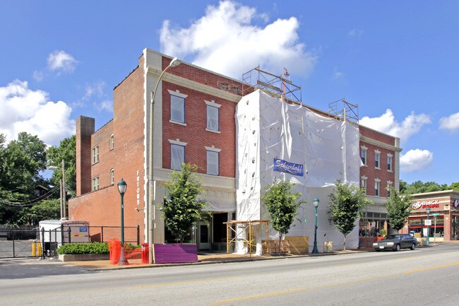 Delmar Limit Building