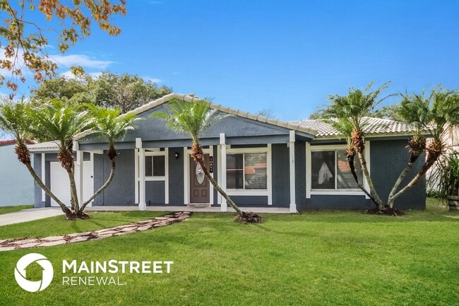 property at 10851 Waterford Ct