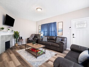 1415 W 57th St, Unit SI ID1496100P in Cleveland, OH - Building Photo - Building Photo