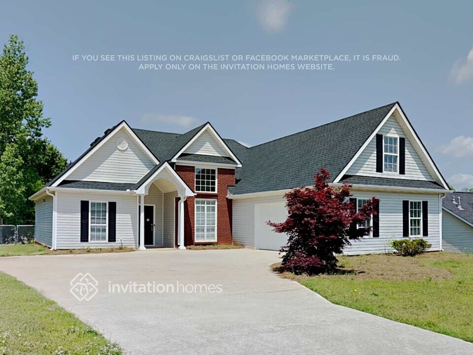 65 Dartmouth Ct in Covington, GA - Building Photo