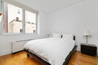 158 Hester St in New York, NY - Building Photo - Building Photo