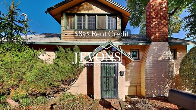 property at 201 N 36th Ave