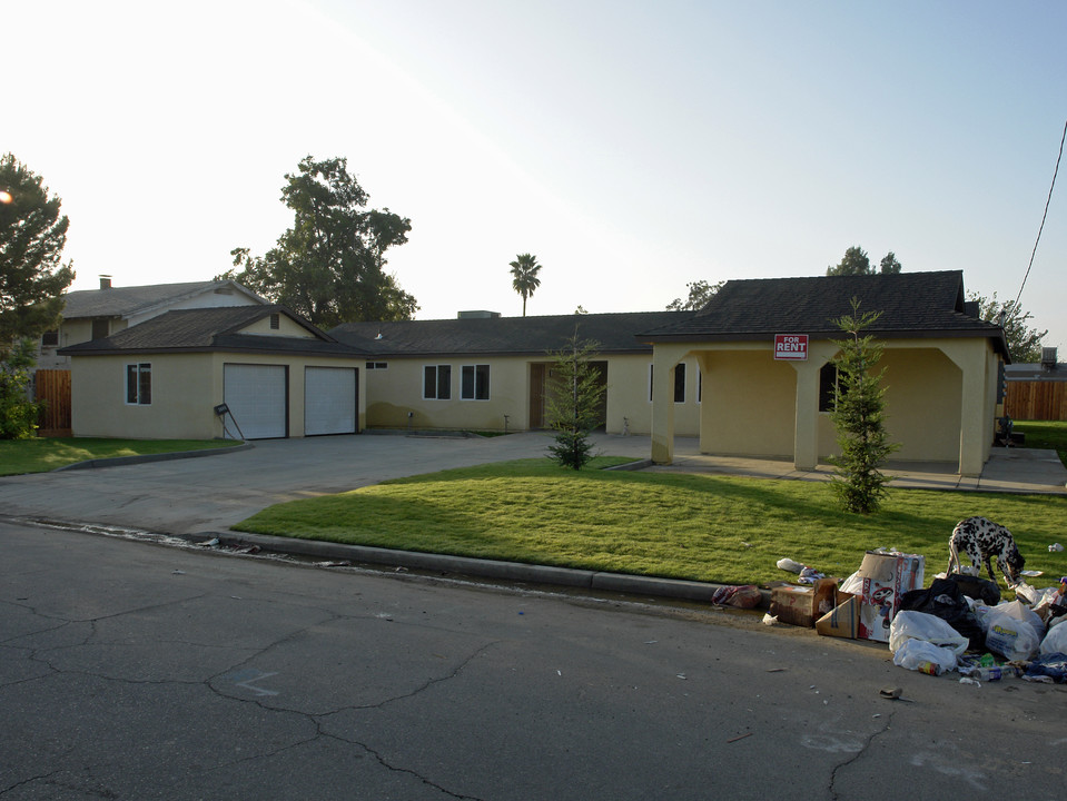 3650 E Eugenia Ave in Fresno, CA - Building Photo