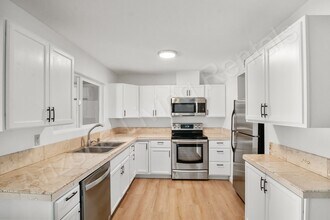 2370 Havasupai Blvd in Lake Havasu City, AZ - Building Photo - Building Photo