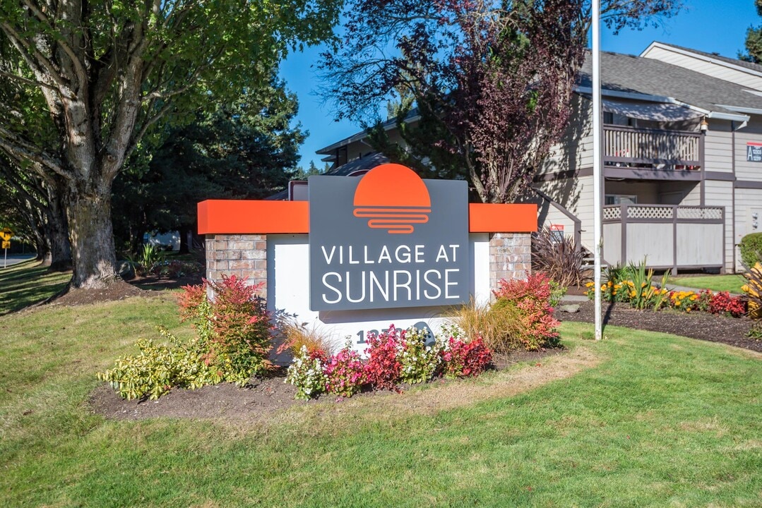 Village at Sunrise in Clackamas, OR - Building Photo