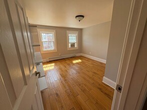 3415 Mt Pleasant Ave in Baltimore, MD - Building Photo - Building Photo