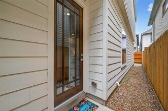 1412 Prince St in Houston, TX - Foto de edificio - Building Photo