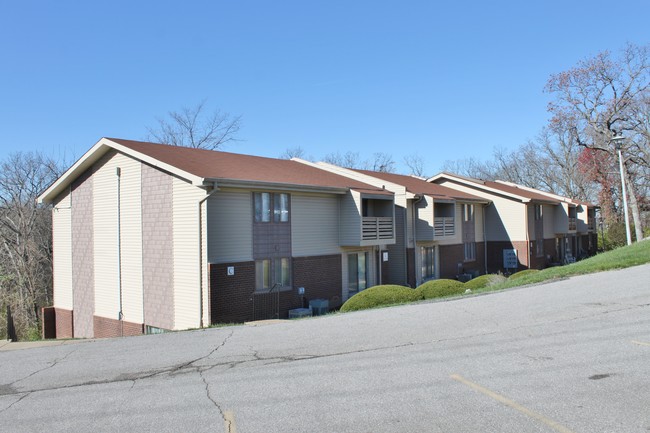 Woodglen Apartments in Arnold, MO - Foto de edificio - Building Photo