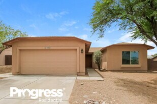 9990 E Falcon Point Dr, Unit C519 in Tucson, AZ - Building Photo