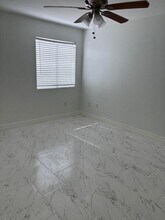 714 Memorial Mews St in Houston, TX - Building Photo - Building Photo
