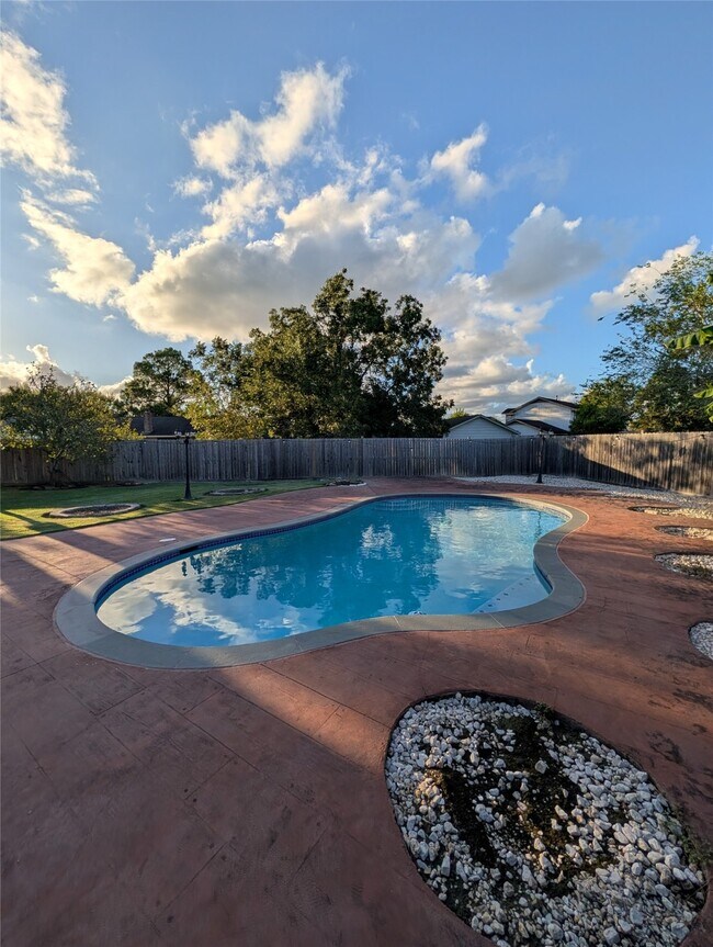 11415 Poplarwood Ct in Houston, TX - Building Photo - Building Photo