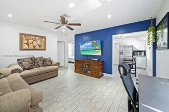 5120 SW 26th Ave in Fort Lauderdale, FL - Building Photo - Building Photo