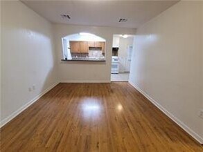 608 Houma Blvd in Metairie, LA - Building Photo - Building Photo