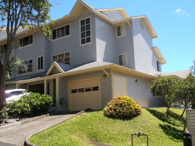 property at 1337H Moanalualani Way