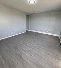 511 E Main St in Bridgeport, CT - Building Photo - Building Photo