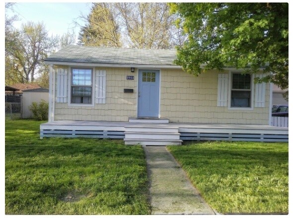 2914 Woodlawn Avenue in Boise, ID - Foto de edificio