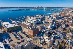 3 Howard St in Newport, RI - Building Photo