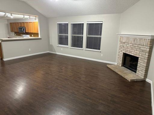 9328 Goldenview Dr in Fort Worth, TX - Building Photo - Building Photo