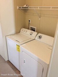 218 2nd St NE photo'