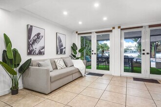 19720 NE 26th Ave in Miami, FL - Building Photo - Building Photo