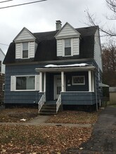 110 Sweeting St in Syracuse, NY - Building Photo - Building Photo