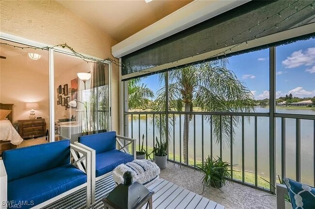 13060 Amberley Ct in Bonita Springs, FL - Foto de edificio - Building Photo