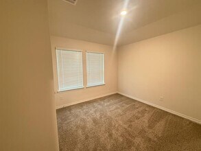 1913 Windy Banks Dr in Princeton, TX - Building Photo - Building Photo