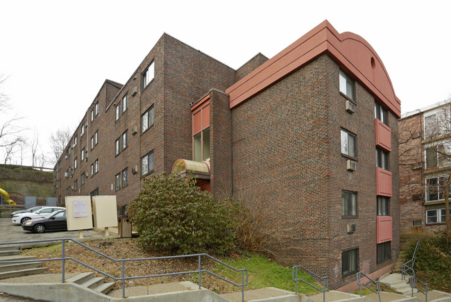 141 Robinson St in Pittsburgh, PA - Foto de edificio - Building Photo