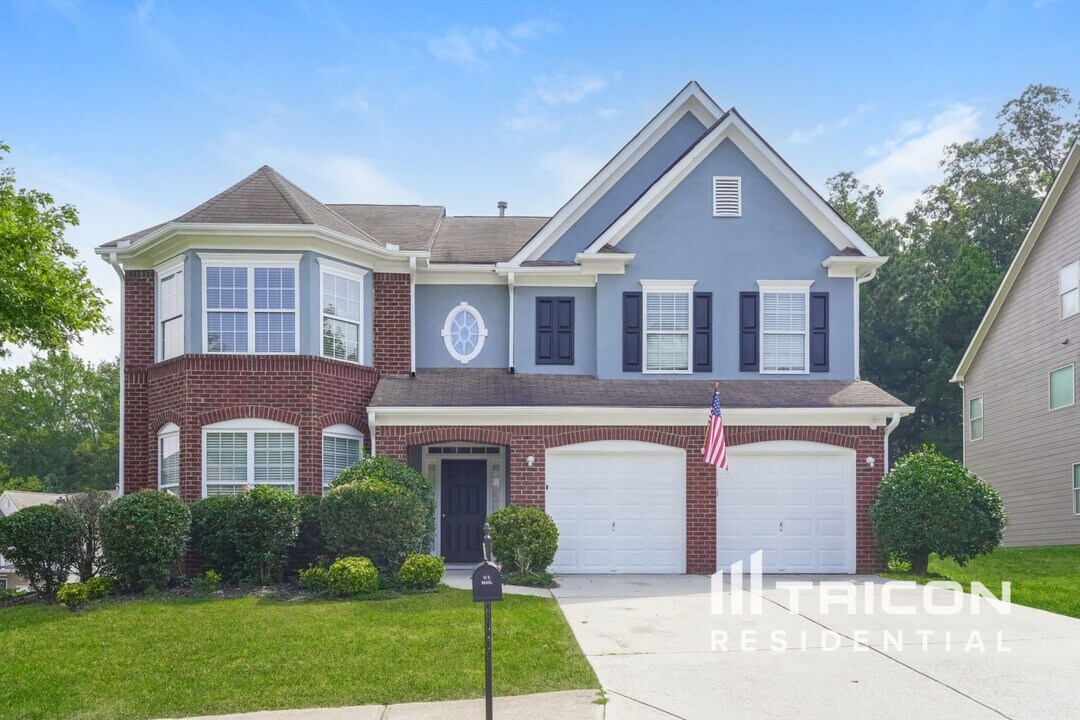 3620 Long Lake Dr in Douglasville, GA - Building Photo