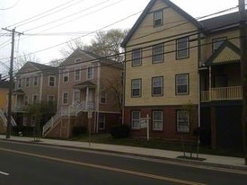 681-687 Quinnipiac Ave Apartments