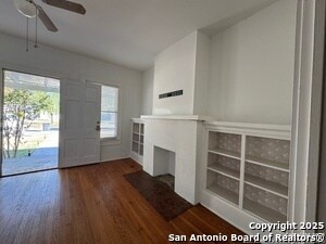 2014 W Mulberry Ave in San Antonio, TX - Building Photo - Building Photo