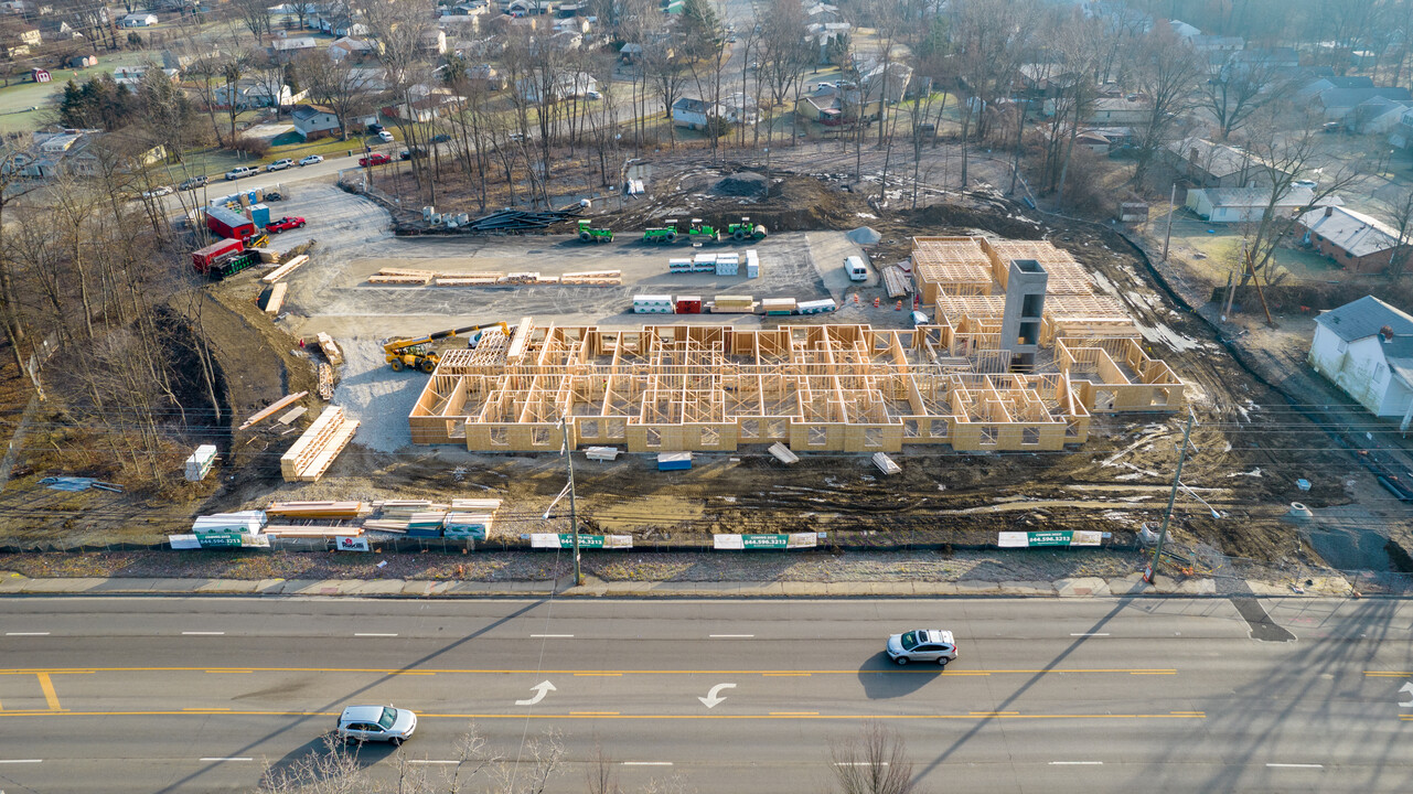 Bretton Woods in Columbus, OH - Foto de edificio