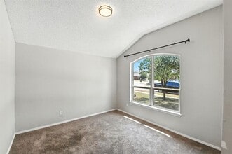 5341 Yampa Trail in Watauga, TX - Building Photo - Building Photo