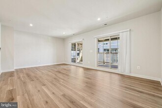 2528 VERONA Pl in Ellicott City, MD - Building Photo - Building Photo