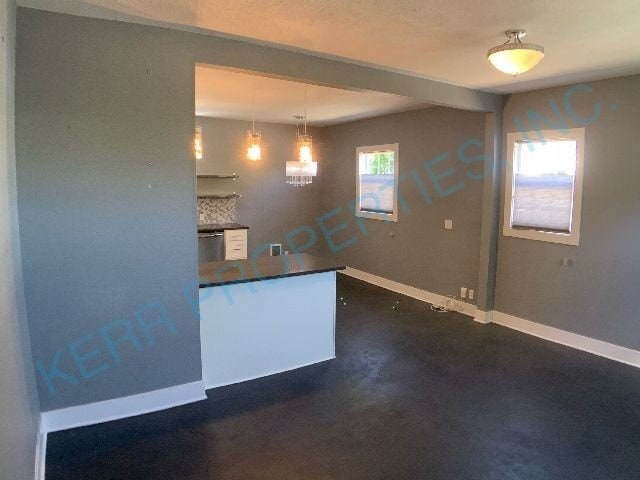 3114 N Holland St in Portland, OR - Building Photo - Building Photo