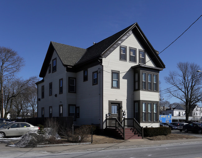 600 Main St in Brockton, MA - Foto de edificio - Building Photo