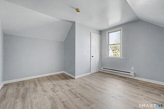 23 Beacon St in Waterbury, CT - Building Photo - Building Photo