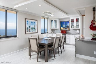 11 Bluebill Ave in Naples, FL - Building Photo - Building Photo