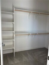 277 Lynx in Irvine, CA - Building Photo - Building Photo