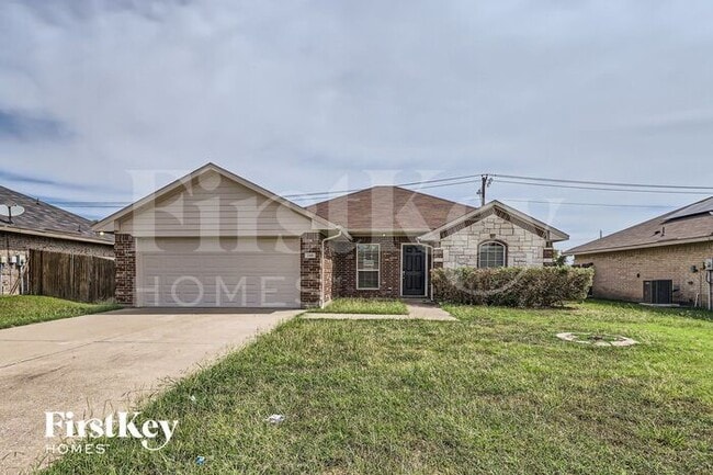 property at 260 Meadowcrest Dr