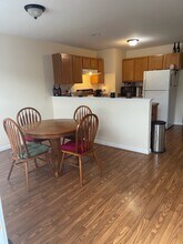 32 Sanford Dr in Bunker Hill, WV - Building Photo - Building Photo