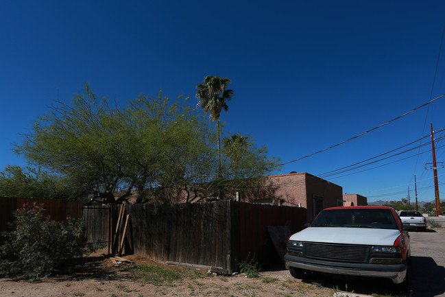 223-225 W Glenn St in Tucson, AZ - Foto de edificio - Building Photo