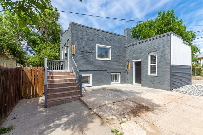 3315 E 38th Ave in Denver, CO - Building Photo - Building Photo