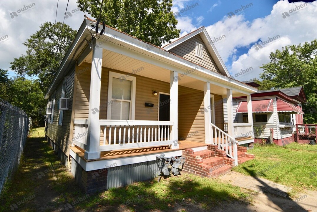 1717 Starnes St in Augusta, GA - Building Photo