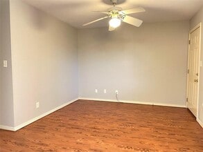 1131 Oakland Ave in Fayetteville, AR - Building Photo - Building Photo